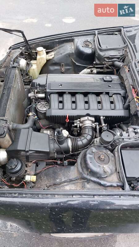 Седан BMW 5 Series 1994 в Вінниці