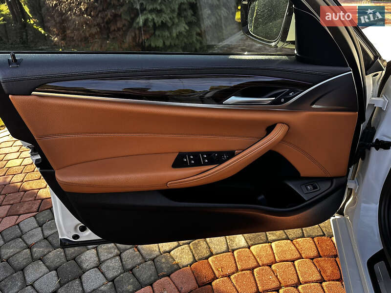 Універсал BMW 5 Series 2017 в Хусті