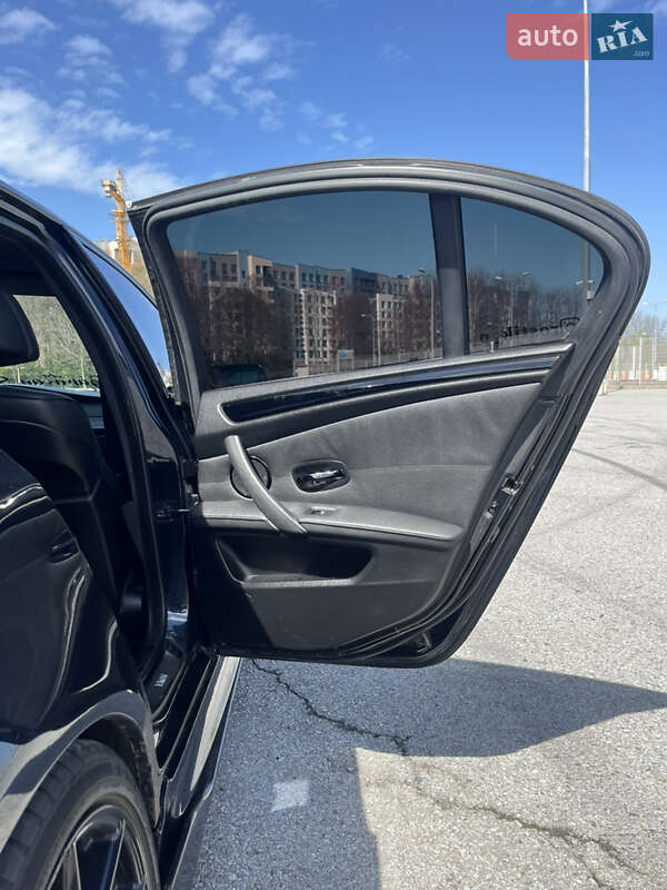 Седан BMW 5 Series 2007 в Львове