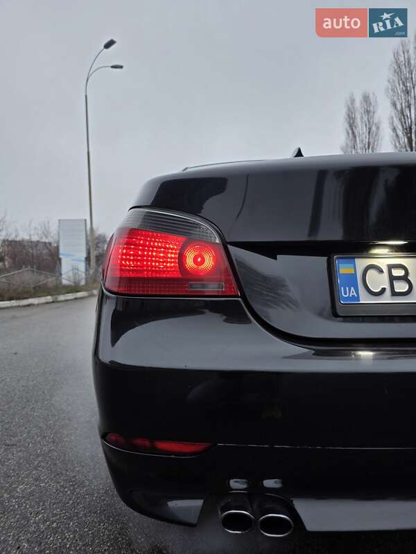 Седан BMW 5 Series 2004 в Чернигове