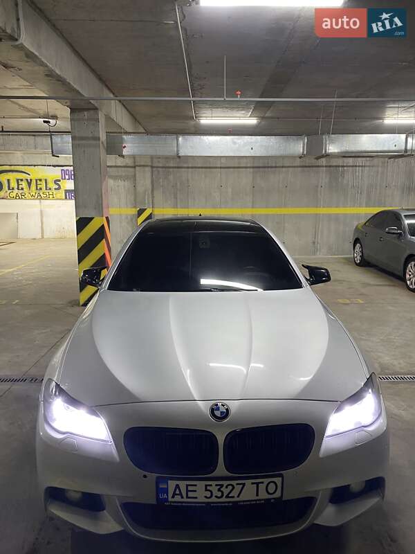 Седан BMW 5 Series 2010 в Дніпрі фото 10 Седан BMW 5 Series 2010 в Дніпрі