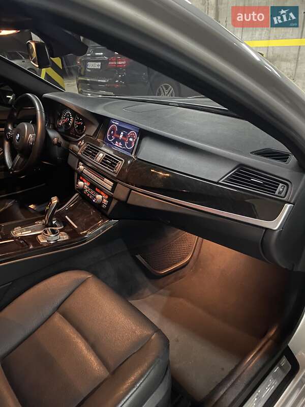 Седан BMW 5 Series 2010 в Дніпрі фото 34 Седан BMW 5 Series 2010 в Дніпрі