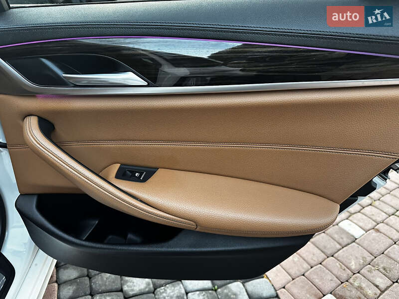 Універсал BMW 5 Series 2017 в Хусті