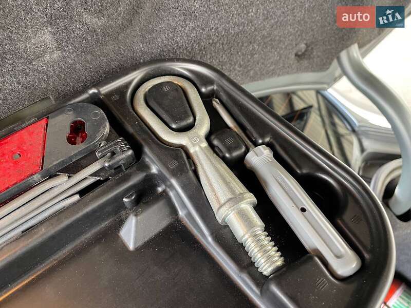 Седан BMW 5 Series 2005 в Житомире