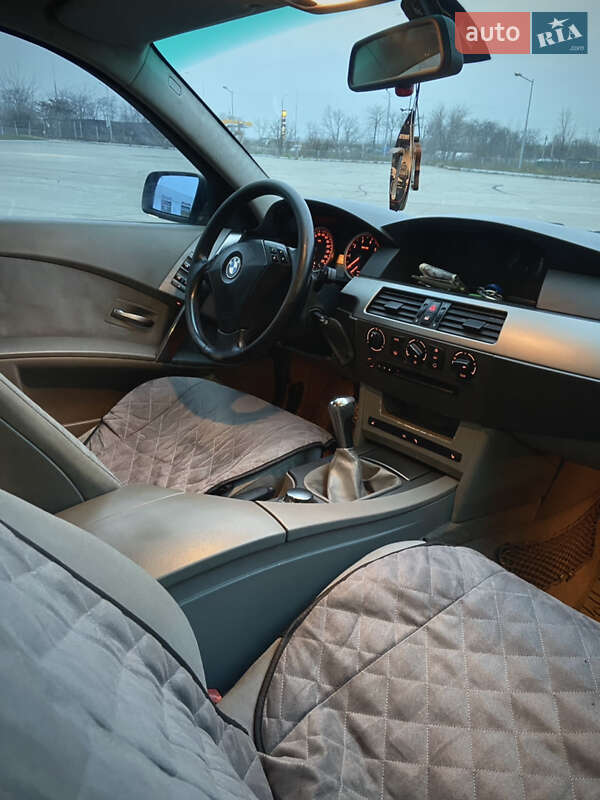 Седан BMW 5 Series 2003 в Запорожье