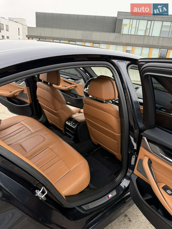 Седан BMW 5 Series 2019 в Киеве фото 10 Седан BMW 5 Series 2019 в Киеве