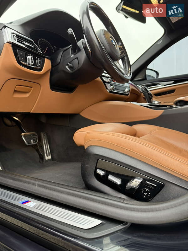 Седан BMW 5 Series 2019 в Киеве фото 19 Седан BMW 5 Series 2019 в Киеве