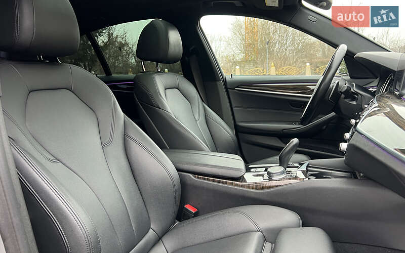 Седан BMW 5 Series 2018 в Львове фото 21 Седан BMW 5 Series 2018 в Львове