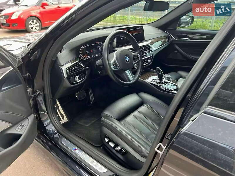 Седан BMW 5 Series 2021 в Киеве