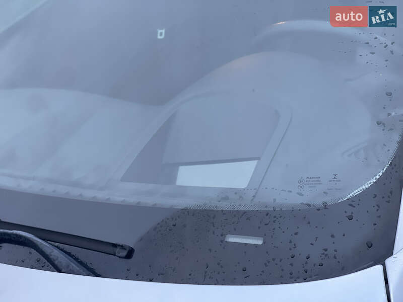 Седан BMW 5 Series 2013 в Луцьку