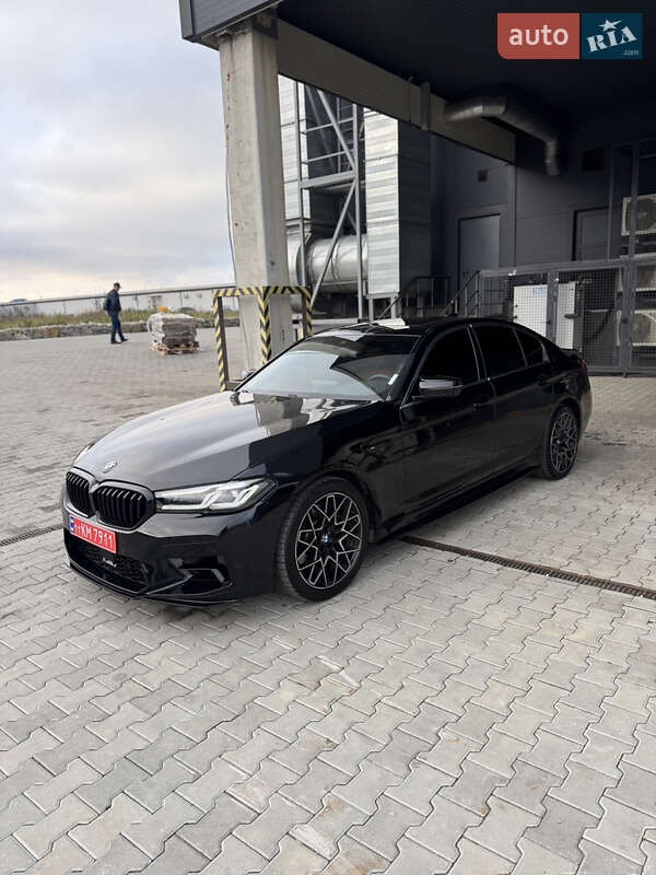 Седан BMW 5 Series 2021 в Брошневі-Облозі