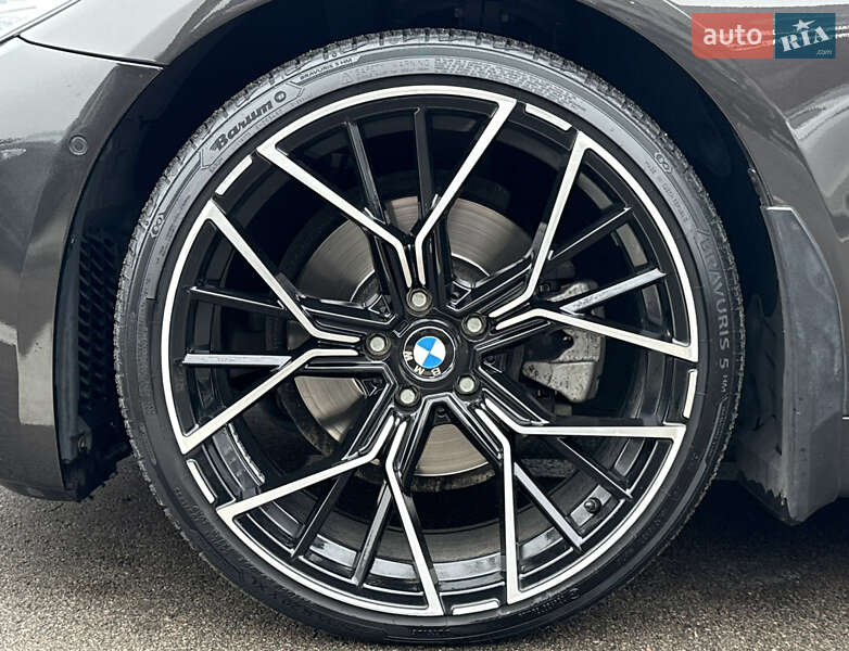 Седан BMW 5 Series 2018 в Києві фото 30 Седан BMW 5 Series 2018 в Києві