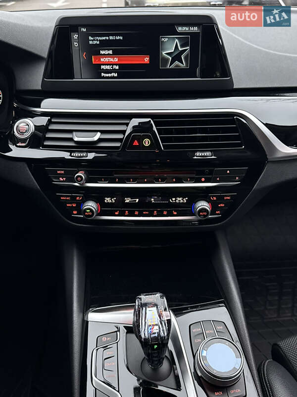 Седан BMW 5 Series 2018 в Києві фото 40 Седан BMW 5 Series 2018 в Києві