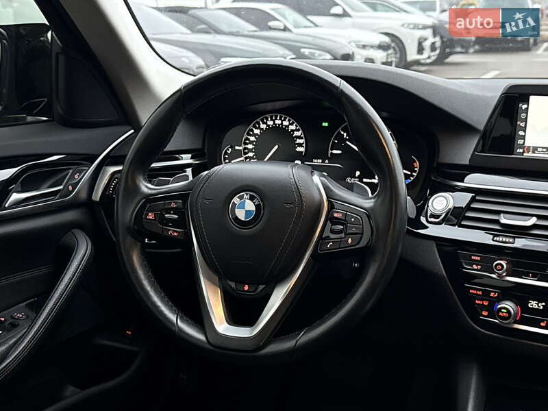 Седан BMW 5 Series 2018 в Києві фото 50 Седан BMW 5 Series 2018 в Києві