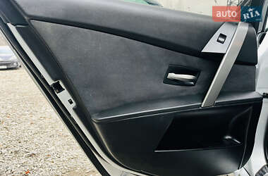 Седан BMW 5 Series 2004 в Харкові