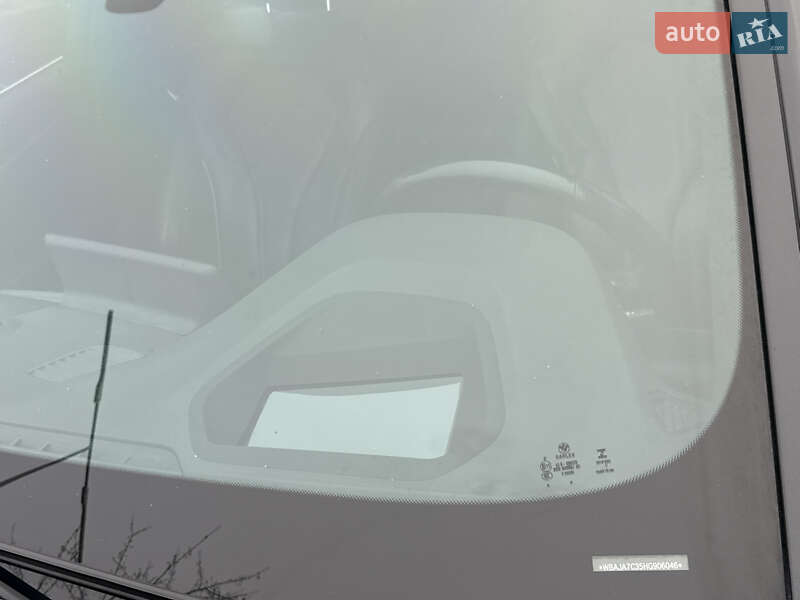 Седан BMW 5 Series 2017 в Киеве