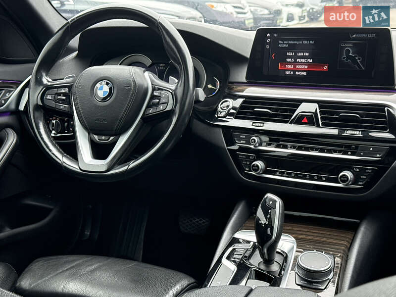 Седан BMW 5 Series 2017 в Киеве