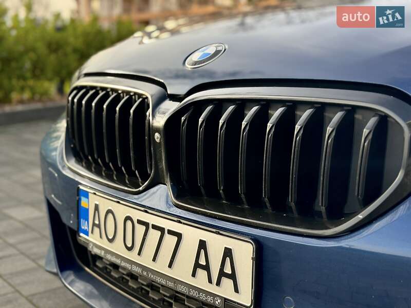 Седан BMW 5 Series 2021 в Мукачево