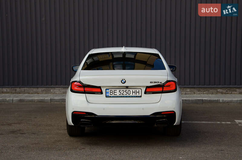 Седан BMW 5 Series 2022 в Миколаєві
