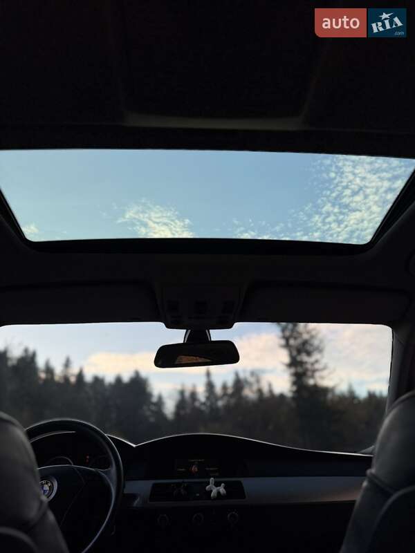 Седан BMW 5 Series 2004 в Косові фото 37 Седан BMW 5 Series 2004 в Косові