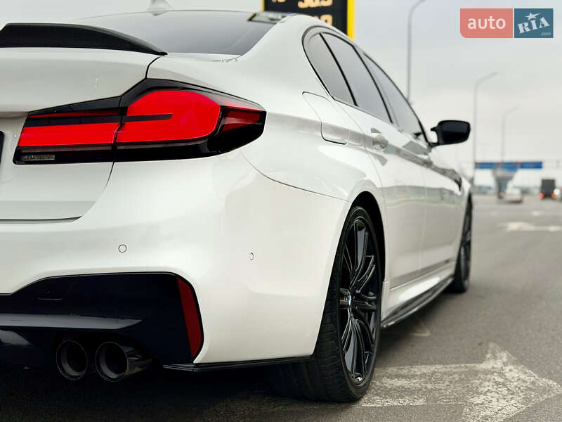 Седан BMW 5 Series 2020 в Дніпрі