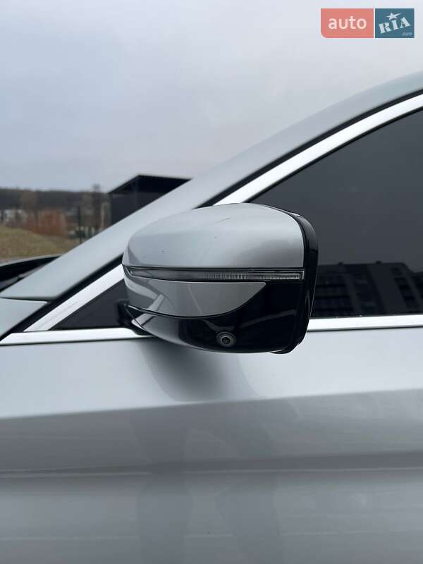 Седан BMW 5 Series 2017 в Трускавце фото 23 Седан BMW 5 Series 2017 в Трускавце