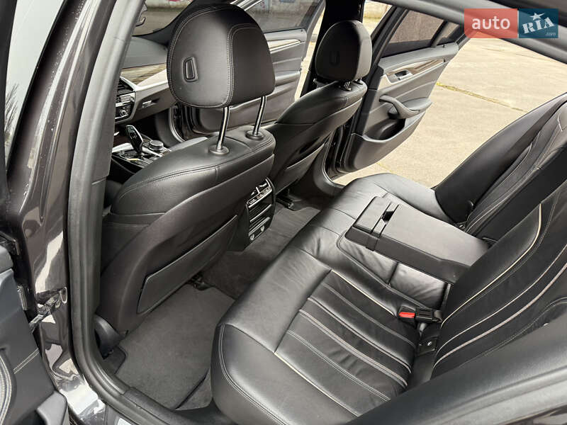 Седан BMW 5 Series 2018 в Хмельницком фото 22 Седан BMW 5 Series 2018 в Хмельницком
