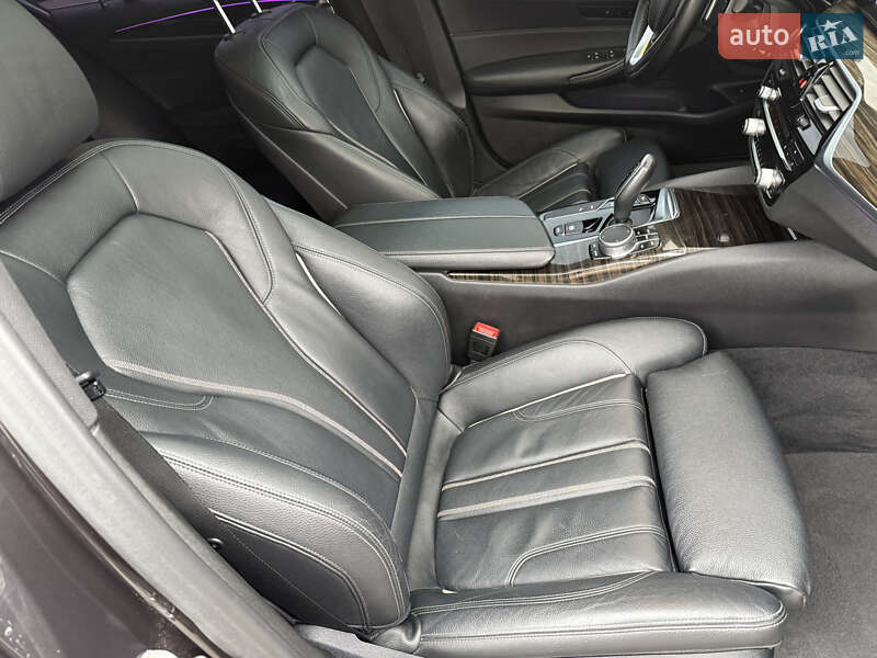 Седан BMW 5 Series 2018 в Хмельницком фото 26 Седан BMW 5 Series 2018 в Хмельницком