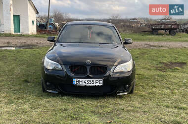 Седан BMW 5 Series 2005 в Гайсине