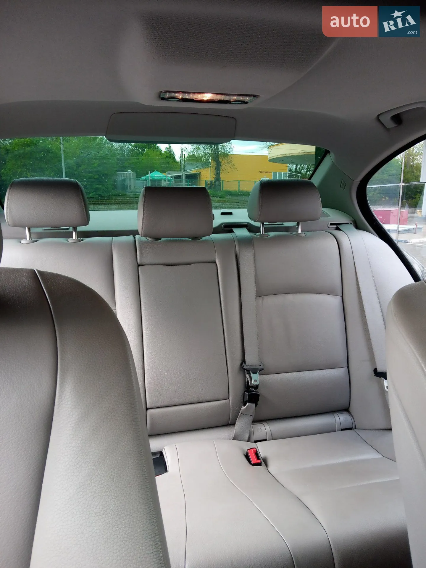 2012 BMW 5er - мініатюра 10