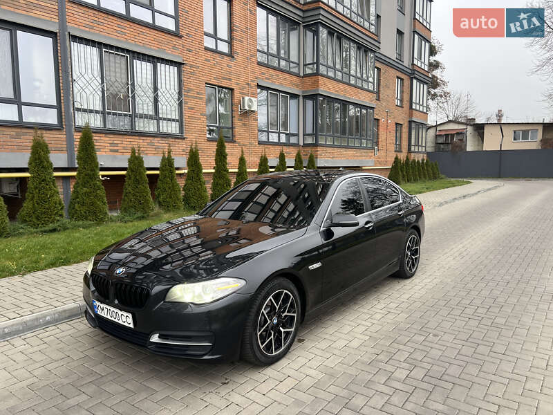 Седан BMW 5 Series 2013 в Гайсине