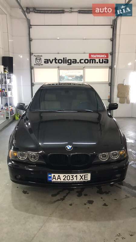 Седан BMW 5 Series 2002 в Києві