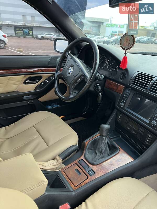 Седан BMW 5 Series 1999 в Житомире