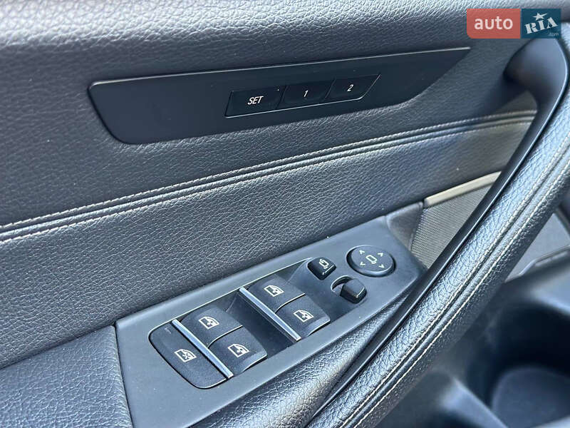 Седан BMW 5 Series 2017 в Днепре