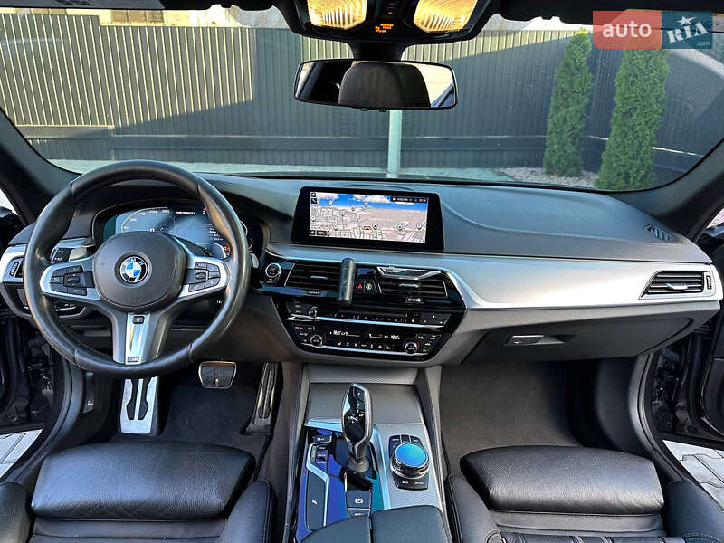 Седан BMW 5 Series 2017 в Днепре