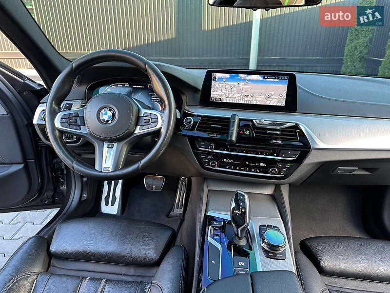 Седан BMW 5 Series 2017 в Днепре