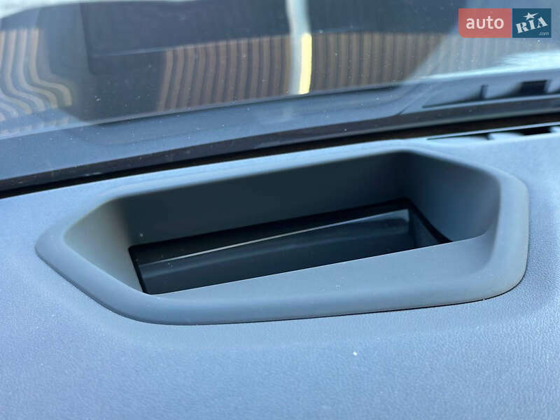 Седан BMW 5 Series 2017 в Днепре