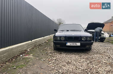 Седан BMW 5 Series 1995 в Львові