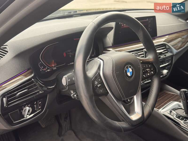 Седан BMW 5 Series 2020 в Киеве фото 18 Седан BMW 5 Series 2020 в Киеве