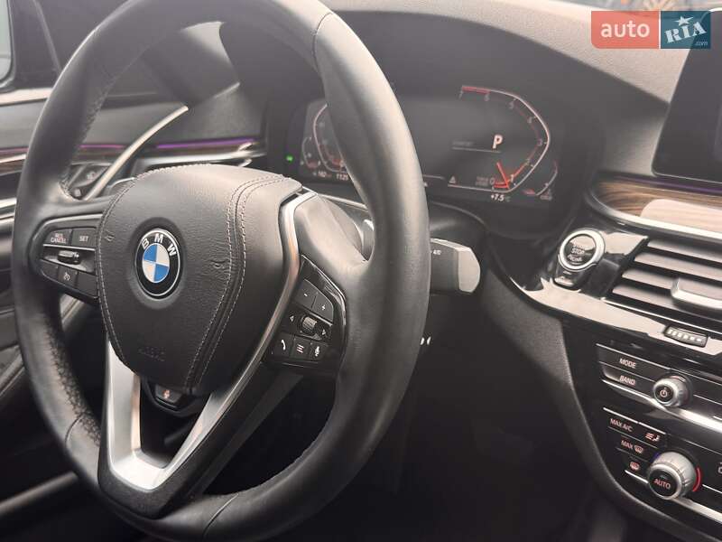 Седан BMW 5 Series 2020 в Киеве фото 22 Седан BMW 5 Series 2020 в Киеве