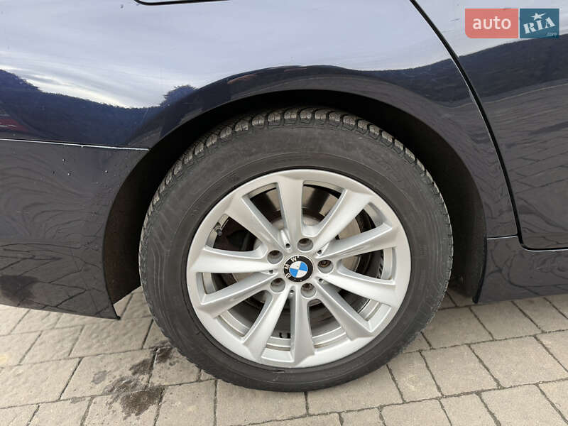 Универсал BMW 5 Series 2013 в Долине