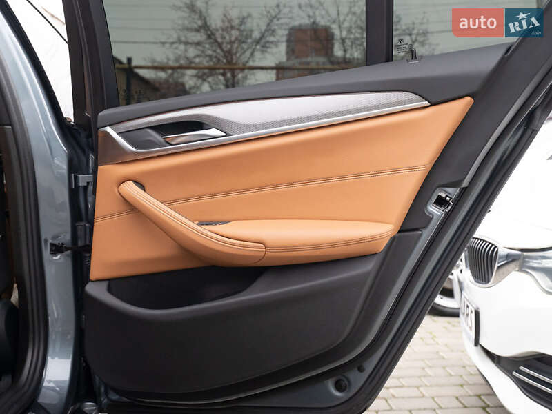 Седан BMW 5 Series 2017 в Одессе