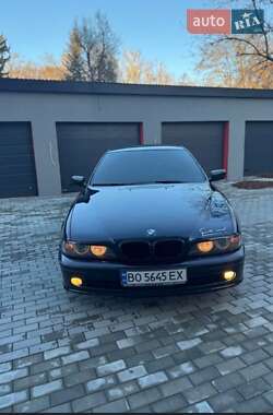 Седан BMW 5 Series 2001 в Залещиках