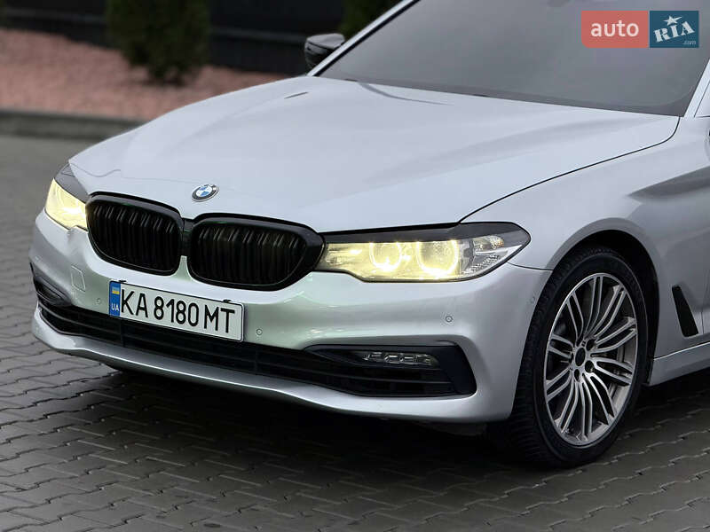 Седан BMW 5 Series 2017 в Днепре