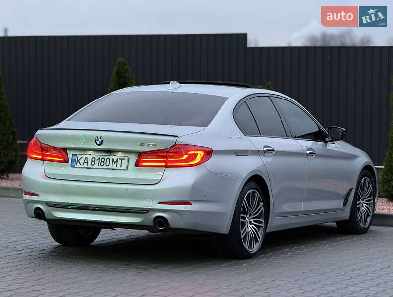 Седан BMW 5 Series 2017 в Днепре