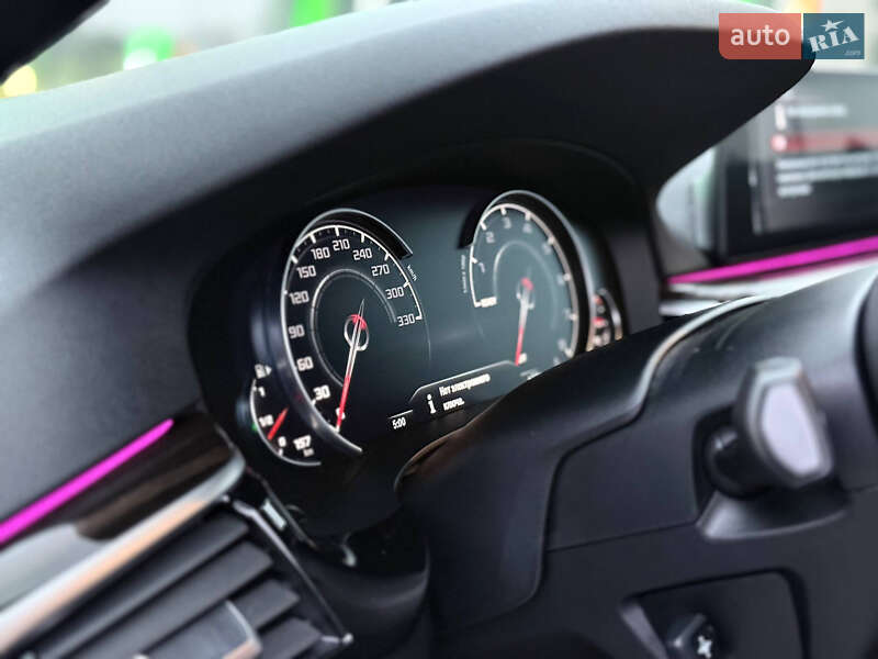 Седан BMW 5 Series 2017 в Днепре