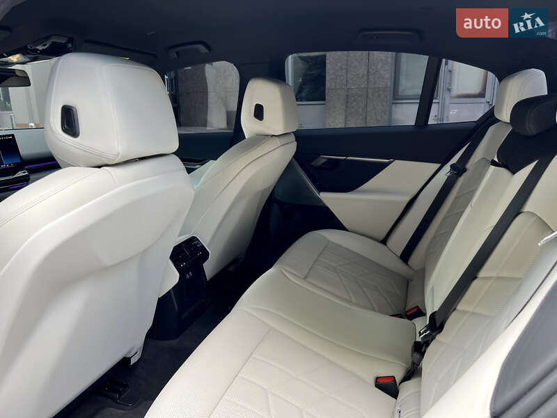 Седан BMW 5 Series 2023 в Киеве фото 11 Седан BMW 5 Series 2023 в Киеве
