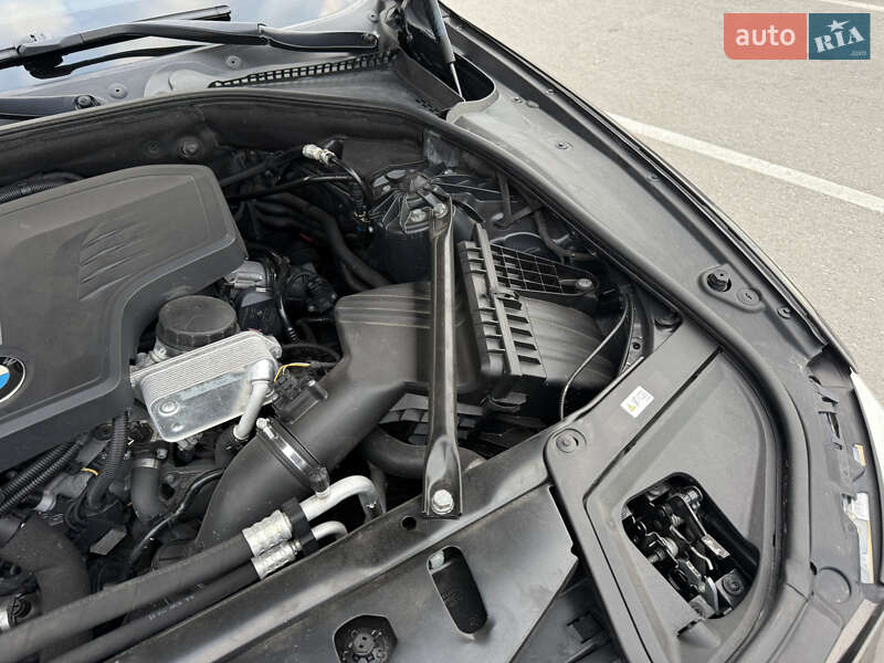 Седан BMW 5 Series 2012 в Тернополе