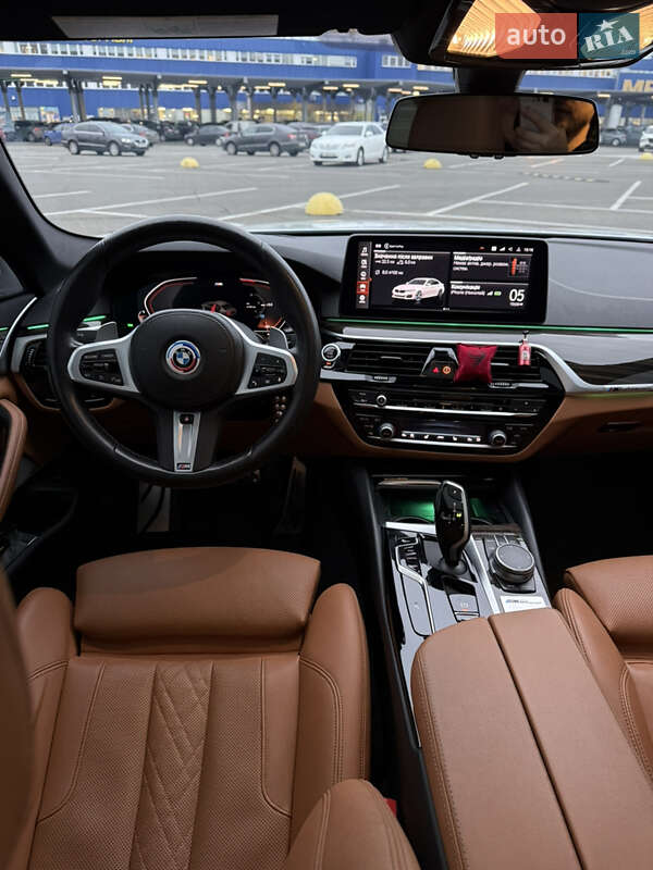 Седан BMW 5 Series 2021 в Киеве фото 31 Седан BMW 5 Series 2021 в Киеве