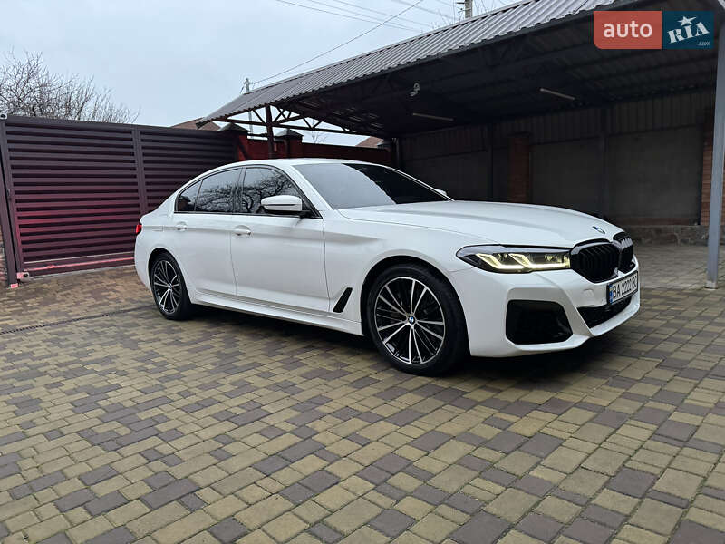 Седан BMW 5 Series 2020 в Кропивницком фото Седан BMW 5 Series 2020 в Кропивницком